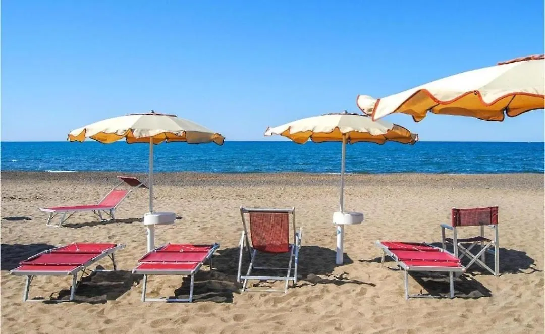 Apartment Luna Di Mare Marina Di Bibbona Italy